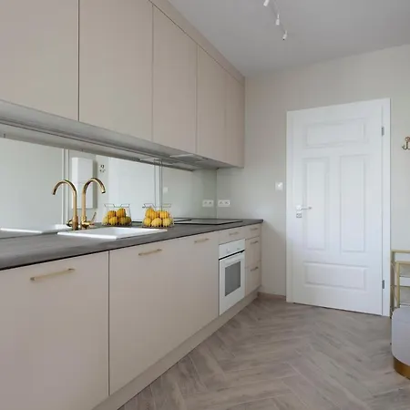 Elite Marine Cztery Oceany * Гданьск