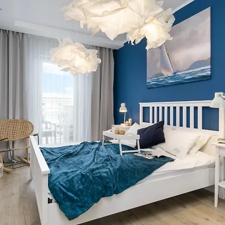 Elite Marine Cztery Oceany Гданьск