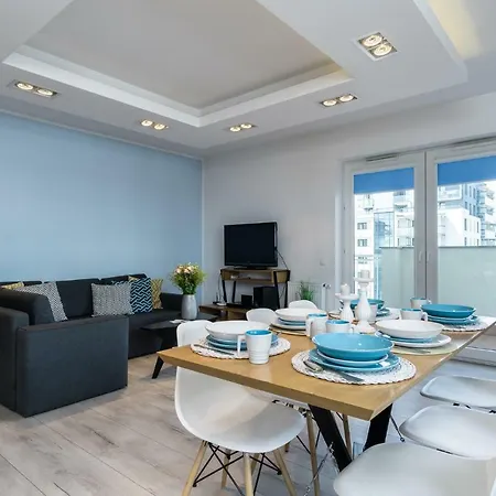 Elite Marine Cztery Oceany *