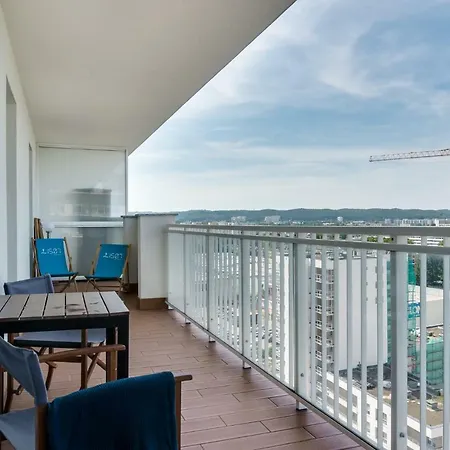 Elite Marine Cztery Oceany *