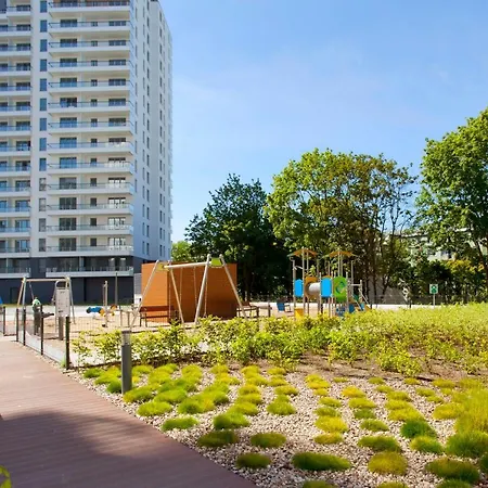 Elite Marine Cztery Oceany *