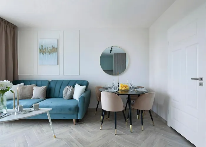 Elite Marine Cztery Oceany * グダニスク