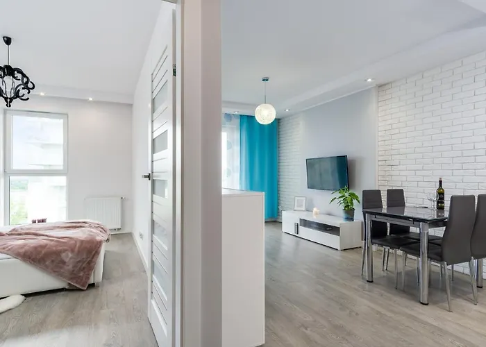 Elite Marine Cztery Oceany * Gdańsk