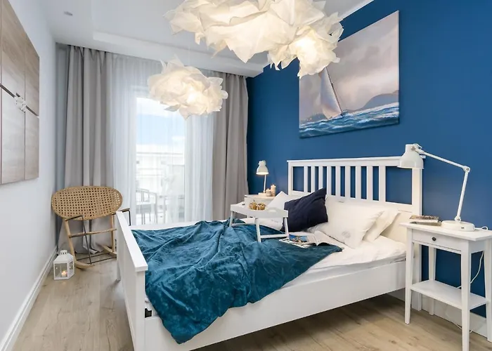 Elite Marine Cztery Oceany グダニスク