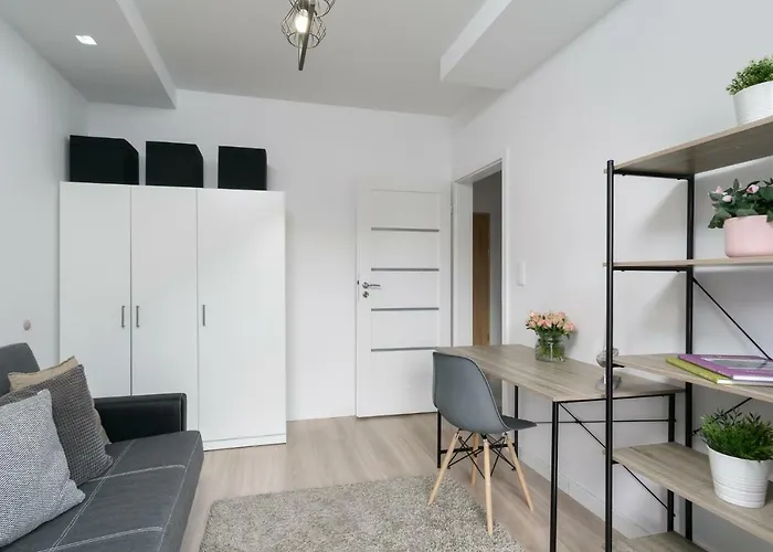 Elite Marine Cztery Oceany * グダニスク