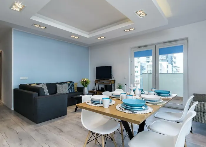 Elite Marine Cztery Oceany *